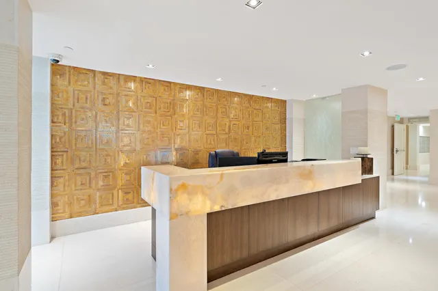 $3,945,000 | 155 South Ocean Avenue, Unit 502, Palm Beach Shores, FL 33404