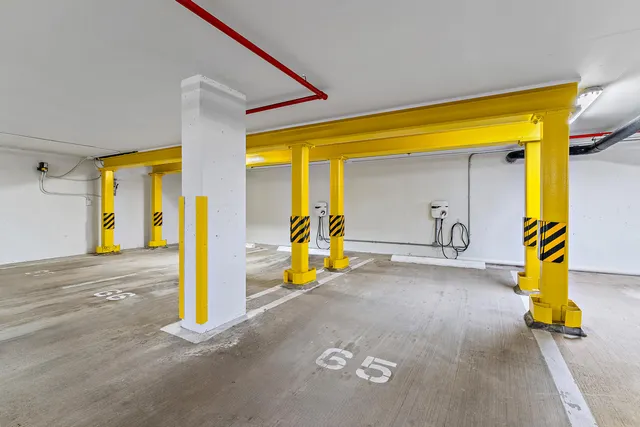 $3,945,000 | 155 South Ocean Avenue, Unit 502, Palm Beach Shores, FL 33404