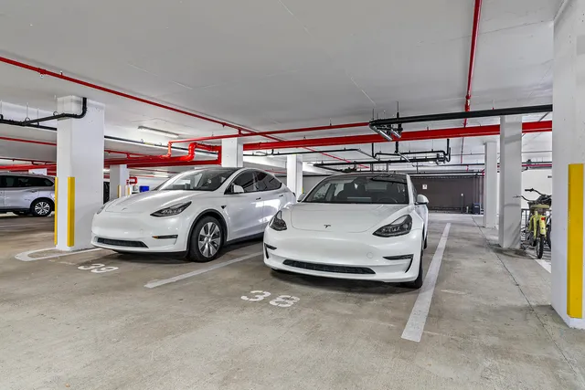 $3,945,000 | 155 South Ocean Avenue, Unit 502, Palm Beach Shores, FL 33404