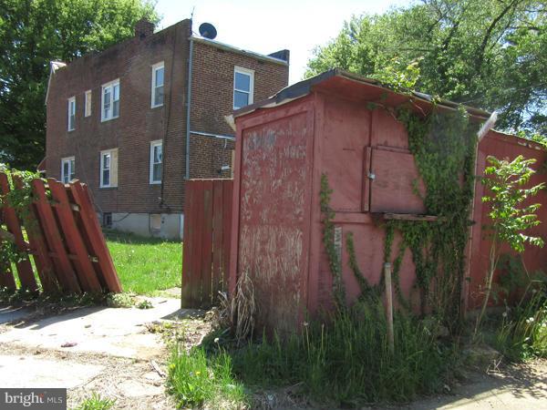 4216 Colborne Road Baltimore, MD 21229 - Photo 13 of 14 Exterior (Rear)