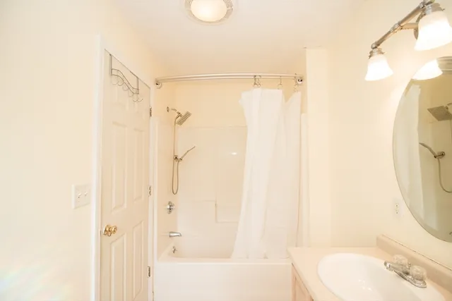 $669,000 | 694 Westford Street, Lowell, MA 01851