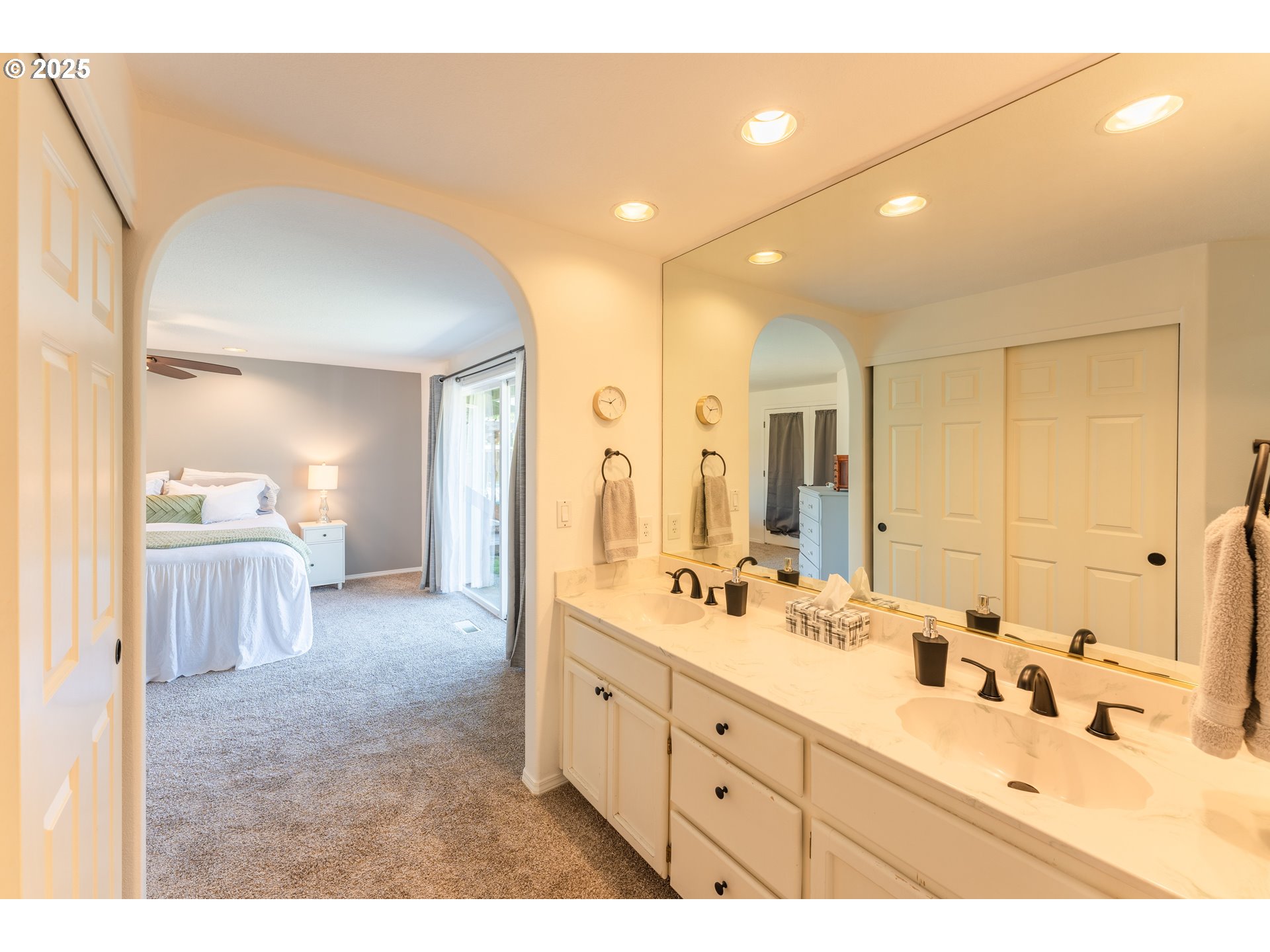 3983 Southeast 30th Street Gresham, OR 97080 - Photo 19 of 34 a bathroom with a double vanity sink mirror and double