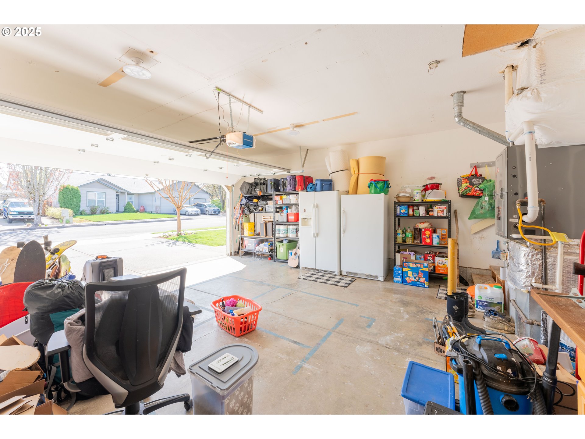 3983 Southeast 30th Street Gresham, OR 97080 - Photo 29 of 34 a view of a living room