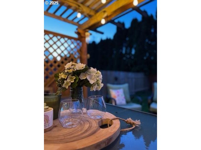 3983 Southeast 30th Street Gresham, OR 97080 - Photo 34 of 34 a vase of flowers sitting on a table