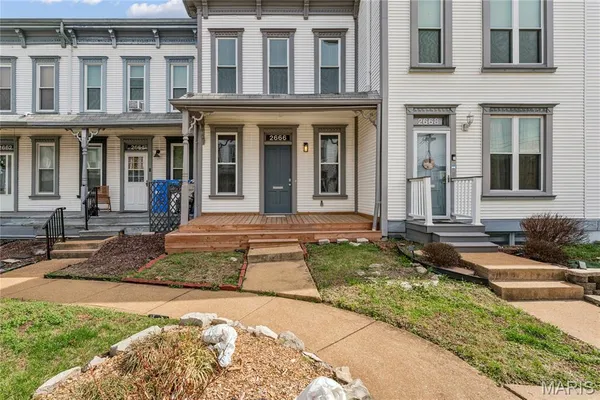 $179,900 | 2666 Park Avenue, St. Louis, MO 63104