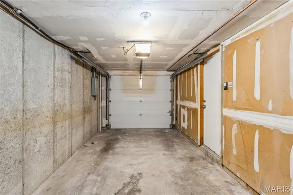 $179,900 | 2666 Park Avenue, St. Louis, MO 63104