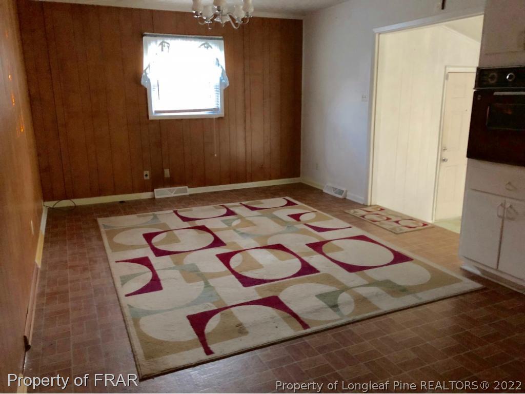 5305 Hampton Road Fayetteville, NC 28311 - Photo 5 of 15 Gallery Image 5