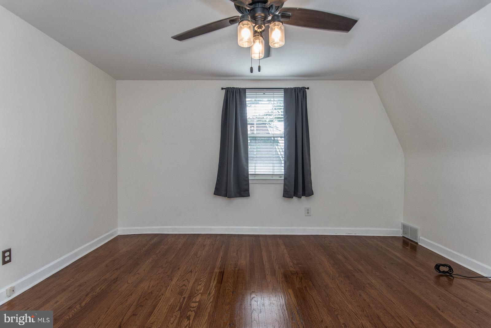 8606 Bridle Road Philadelphia, PA 19115 - Photo 34 of 71 Primary Bedroom