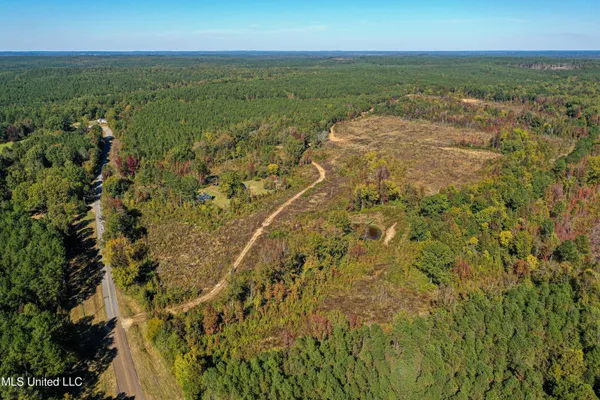$546,856 | 1 Mississippi 331, Paris, MS 38949