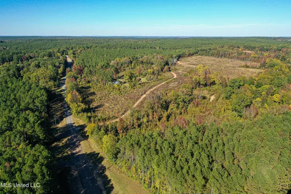 $546,856 | 1 Mississippi 331, Paris, MS 38949