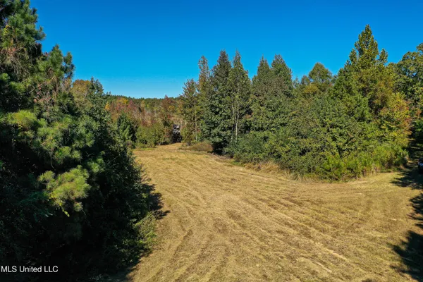 $546,856 | 1 Mississippi 331, Paris, MS 38949