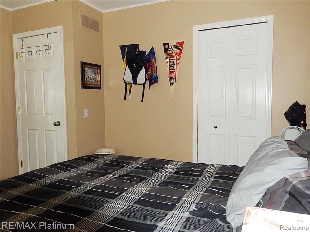 9490 Denton Hill Road Fenton, MI 48430 - Photo 33 of 54 33.JPG