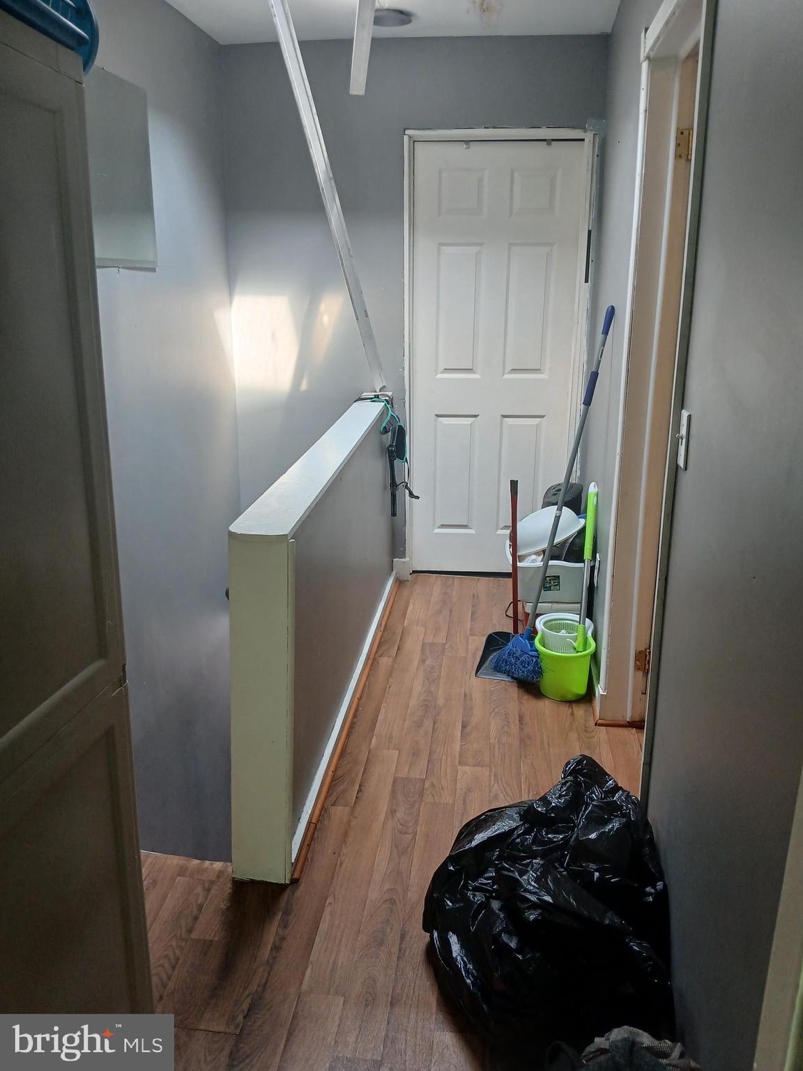 1812 North Chapel Street Baltimore, MD 21213 - Photo 5 of 12 upstairs