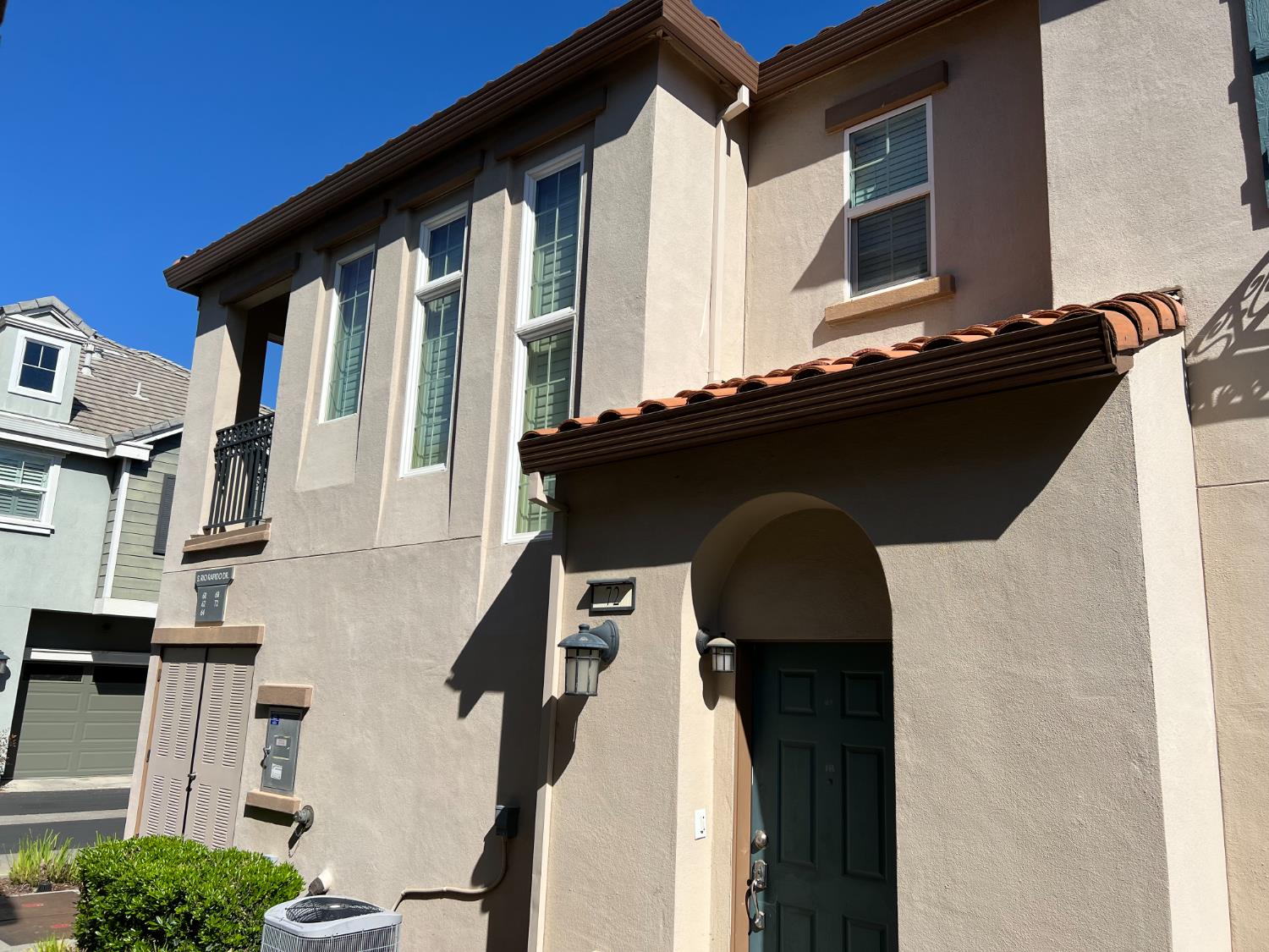 72 South Rio Rapido Drive Tracy, CA 95391 - Photo 2 of 7