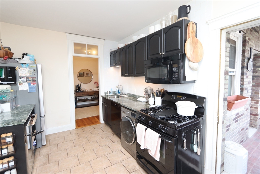 11 Vinal Street, Unit 12 Boston, MA 02135 - Photo 7 of 25