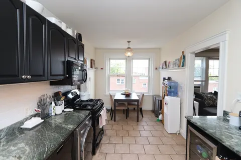 $2,800 | 11 Vinal Street, Unit 12, Boston, MA 02135