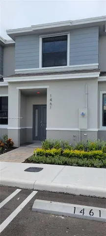 $2,500 | 1461 Northeast 5th Avenue, Unit 1461, Florida City, FL 33034