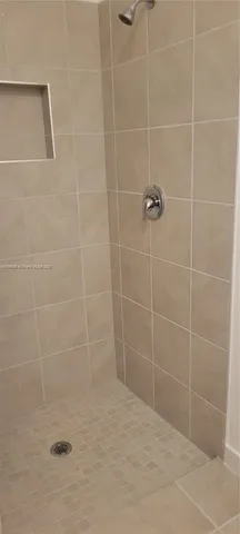 $2,500 | 1461 Northeast 5th Avenue, Unit 1461, Florida City, FL 33034