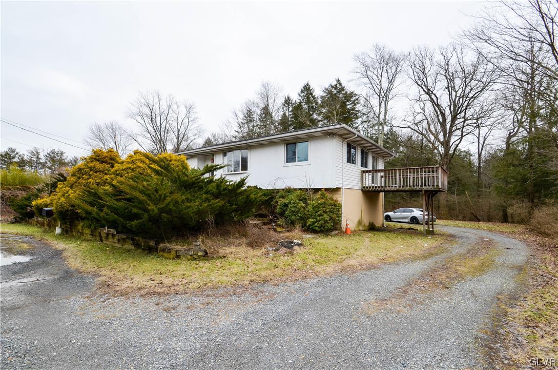 978 Interchange Road Kresgeville, PA 18333 - Photo 1 of 18 Gallery Image 1