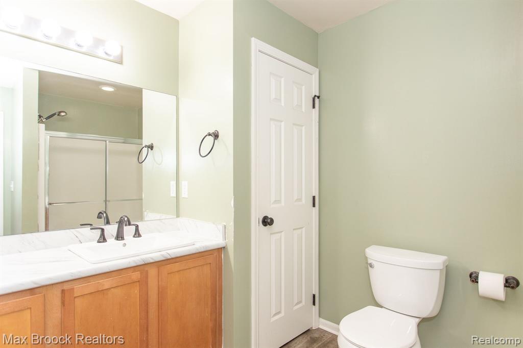 11732 Farmington Road Livonia, MI 48150 - Photo 30 of 37