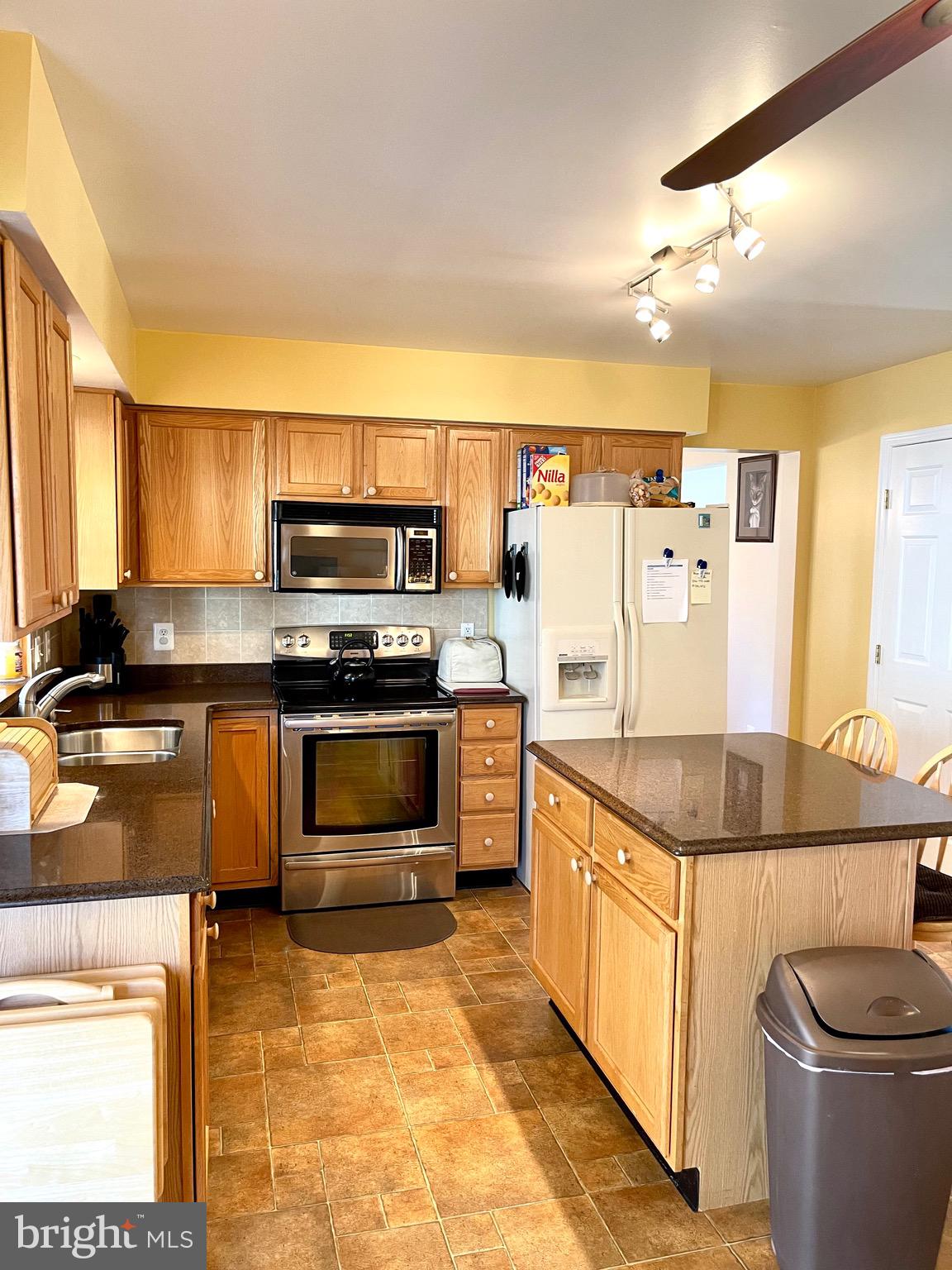 31 West Lexton Road New Castle, DE 19720 - Photo 7 of 32