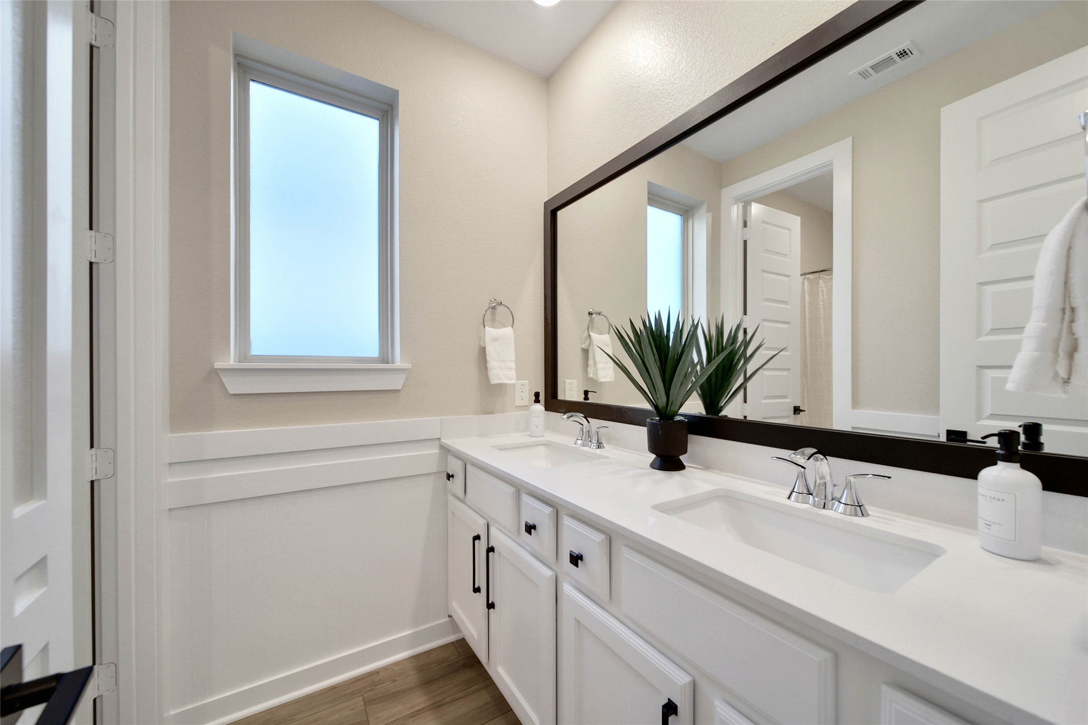 2554 Forbidden Fig Row Manvel, TX 77578 - Photo 33 of 43