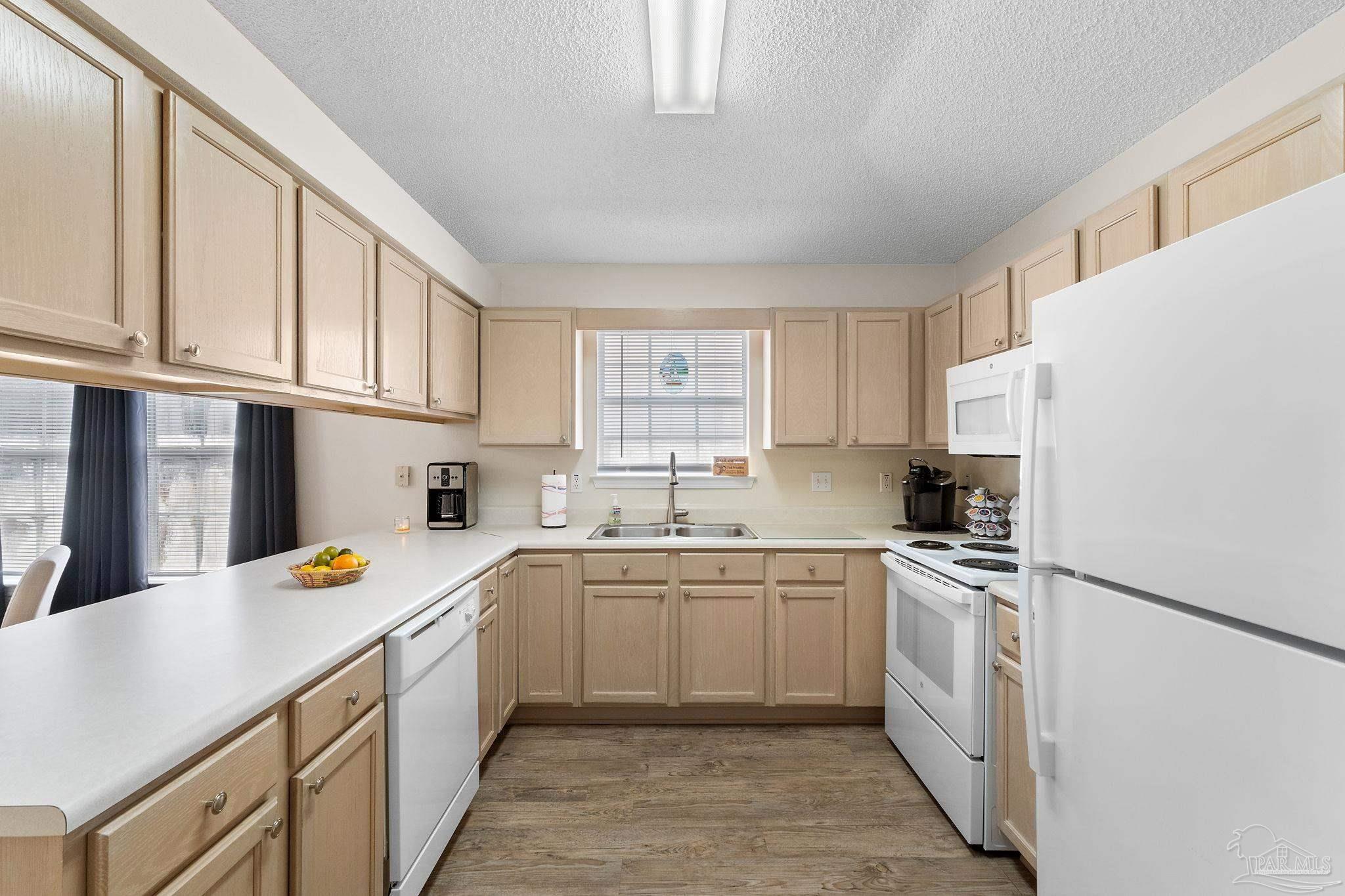 1067 Brownfield Road Pensacola, FL 32526 - Photo 8 of 56 Gallery Image 8