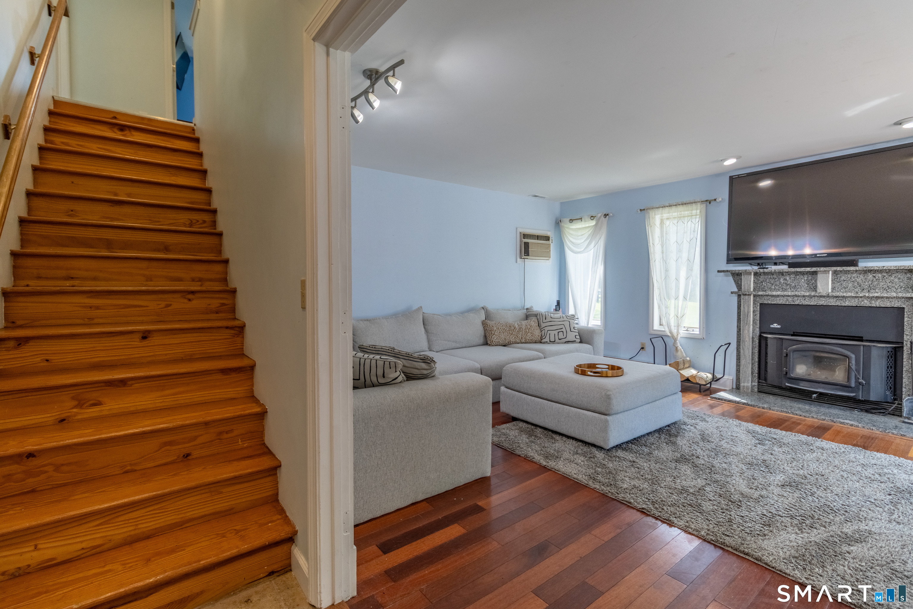 159 Bear Swamp Road East Hampton, CT 06424 - Photo 19 of 40