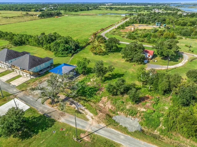 $129,000 | 180 Cooper Ann Lane, Hackberry, LA 70645