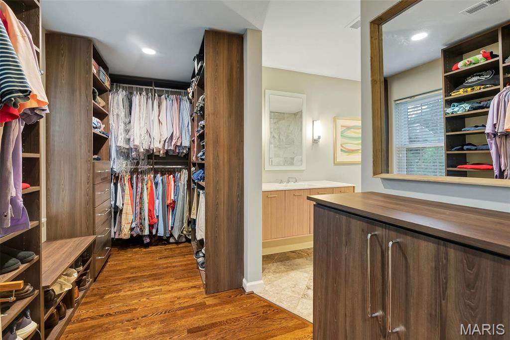9845 Northbridge Road St. Louis, MO 63124 - Photo 32 of 59