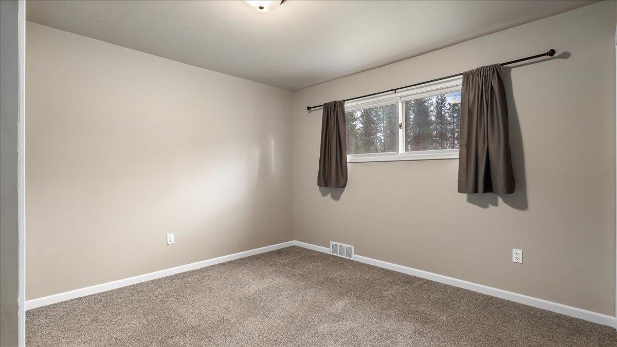 4511 West Thorpe Road Spokane, WA 99224 - Photo 16 of 28
