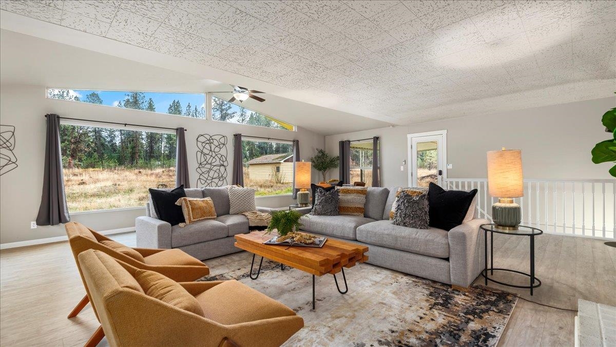 4511 West Thorpe Road Spokane, WA 99224 - Photo 3 of 28