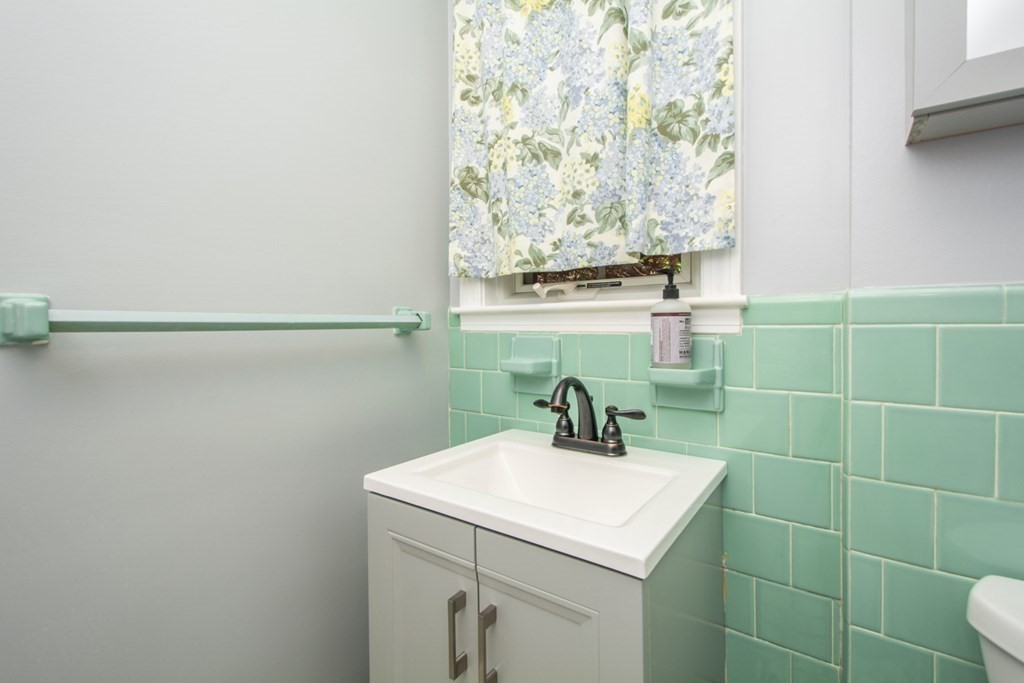 171 East Bare Hill Road Harvard, MA 01451 - Photo 16 of 38 Gallery Image 16