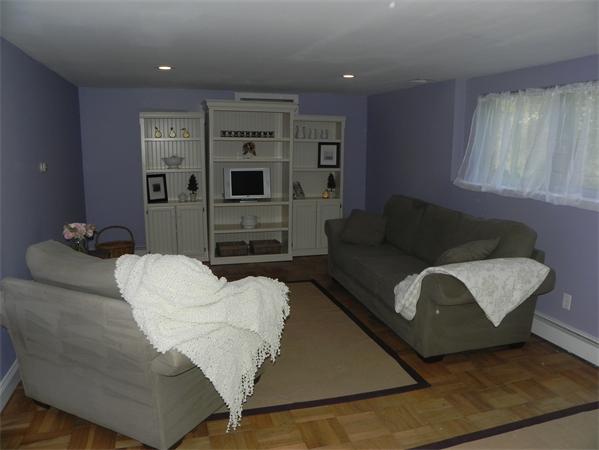 17 Puritan Road Wenham, MA 01984 - Photo 14 of 29 Gallery Image 14