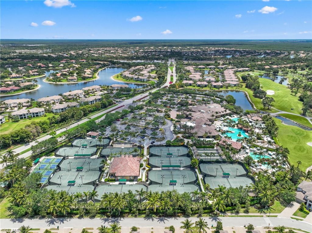 7955 Mahogany Run Lane, Unit 515 Naples, FL 34113 - Photo 33 of 37