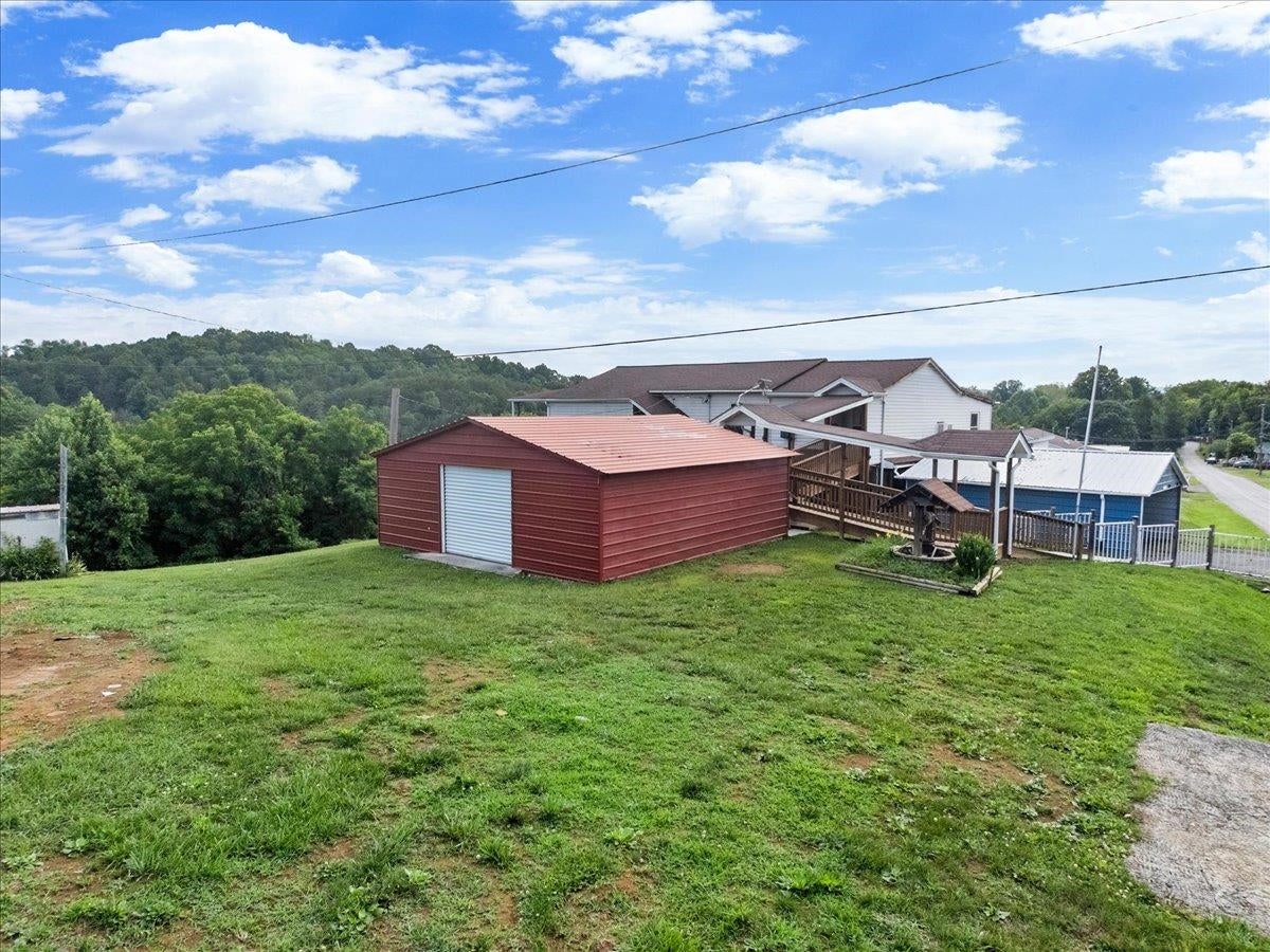 318 Sunny Ridge Road Pearisburg, VA 24134 - Photo 4 of 46 Gallery Image 4