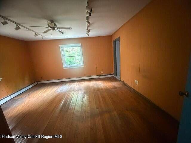 388 Fitzsimmons Road Red Hook, NY 12571 - Photo 15 of 21 Bedroom 2