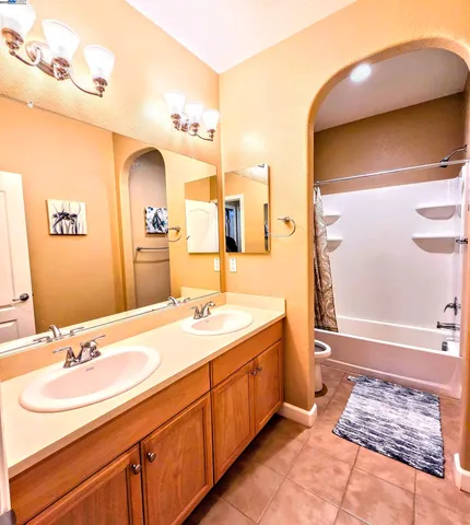 $749,000 | 3548 Rapallo Way, Manteca, CA 95337