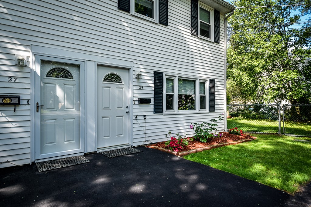 25 Douglas Road, Unit 25 Ashland, MA 01721 - Photo 2 of 28 Gallery Image 2