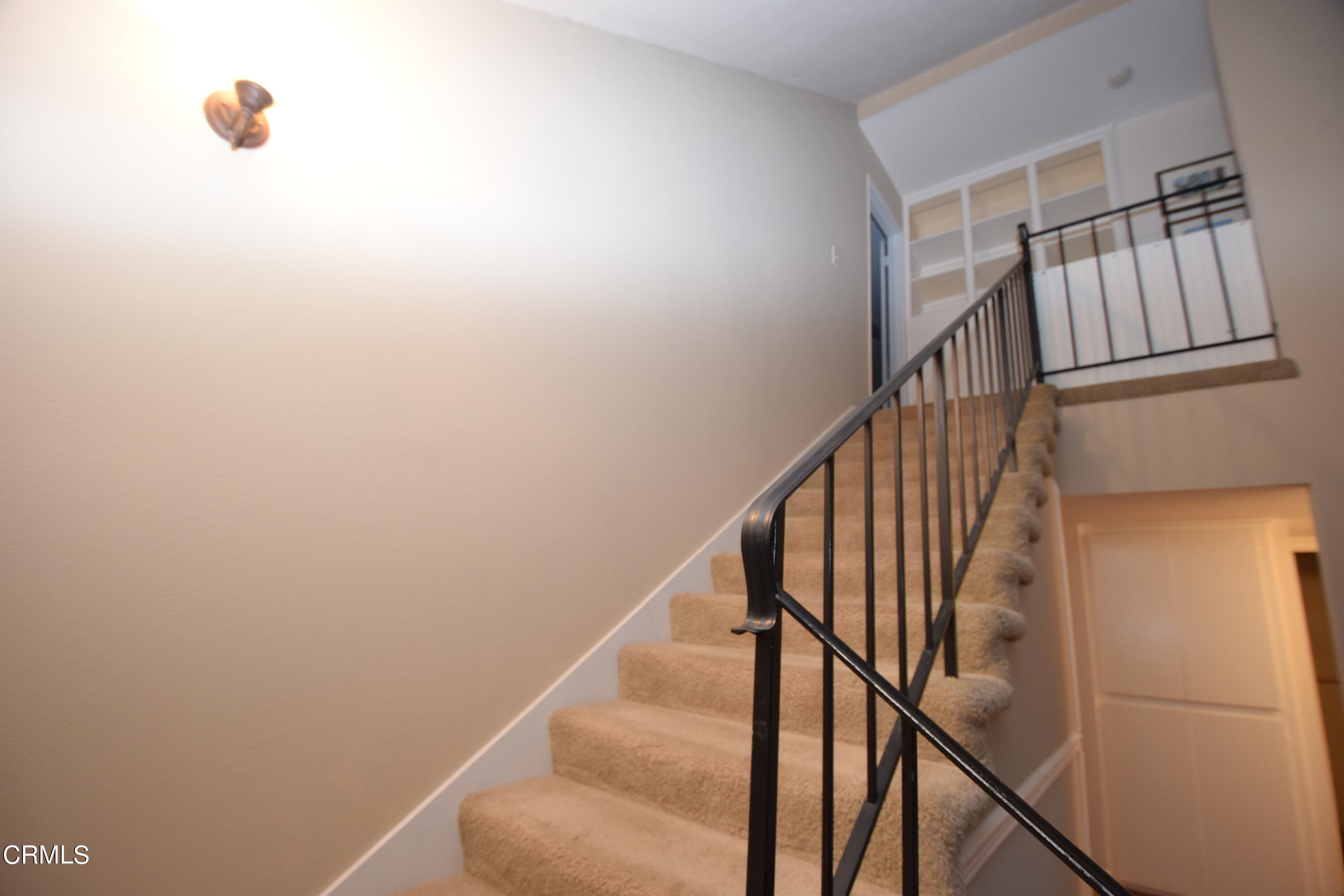 166 Ripley Street Camarillo, CA 93010 - Photo 13 of 28 a view of entryway