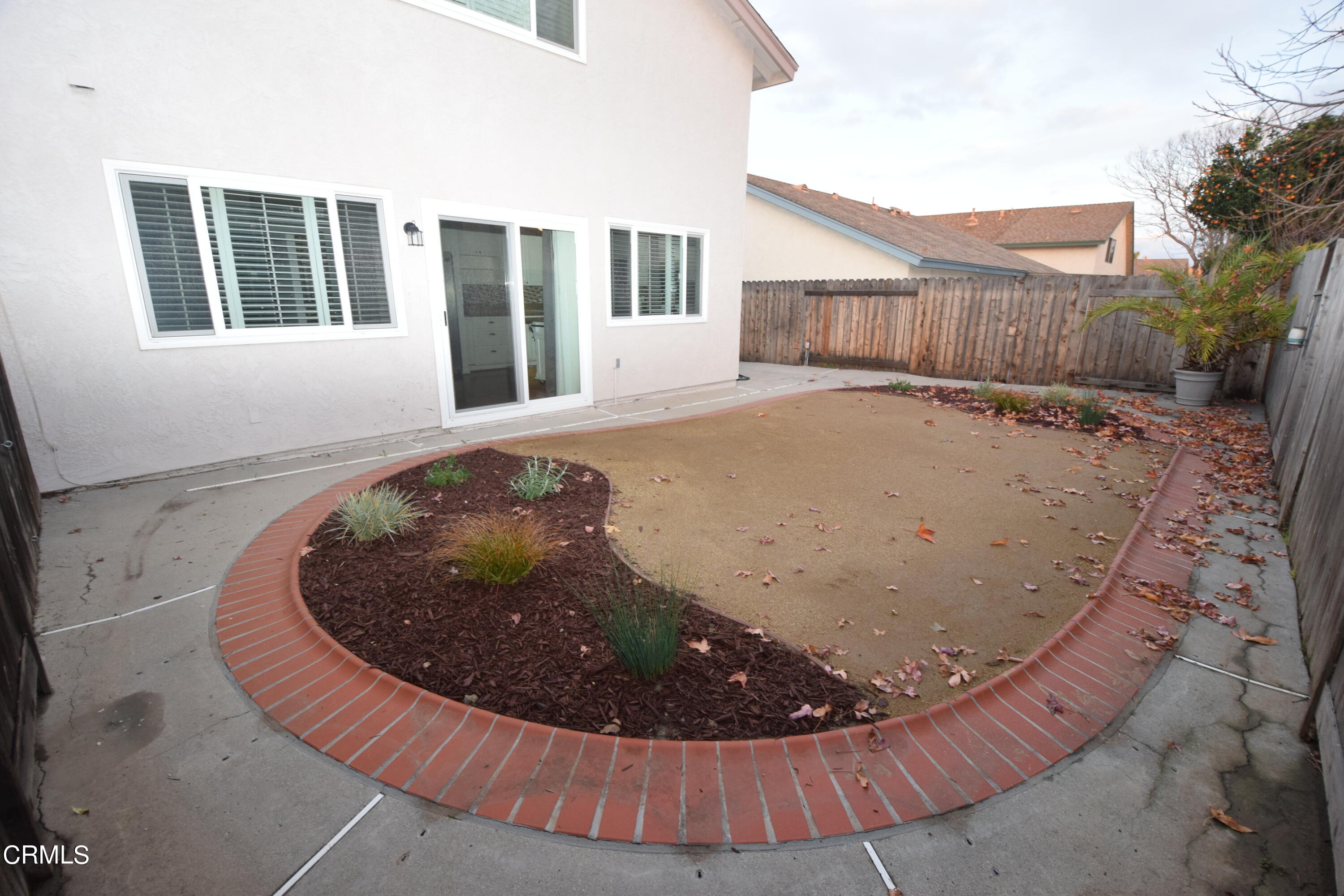 166 Ripley Street Camarillo, CA 93010 - Photo 27 of 28 a view of a house with roof gate