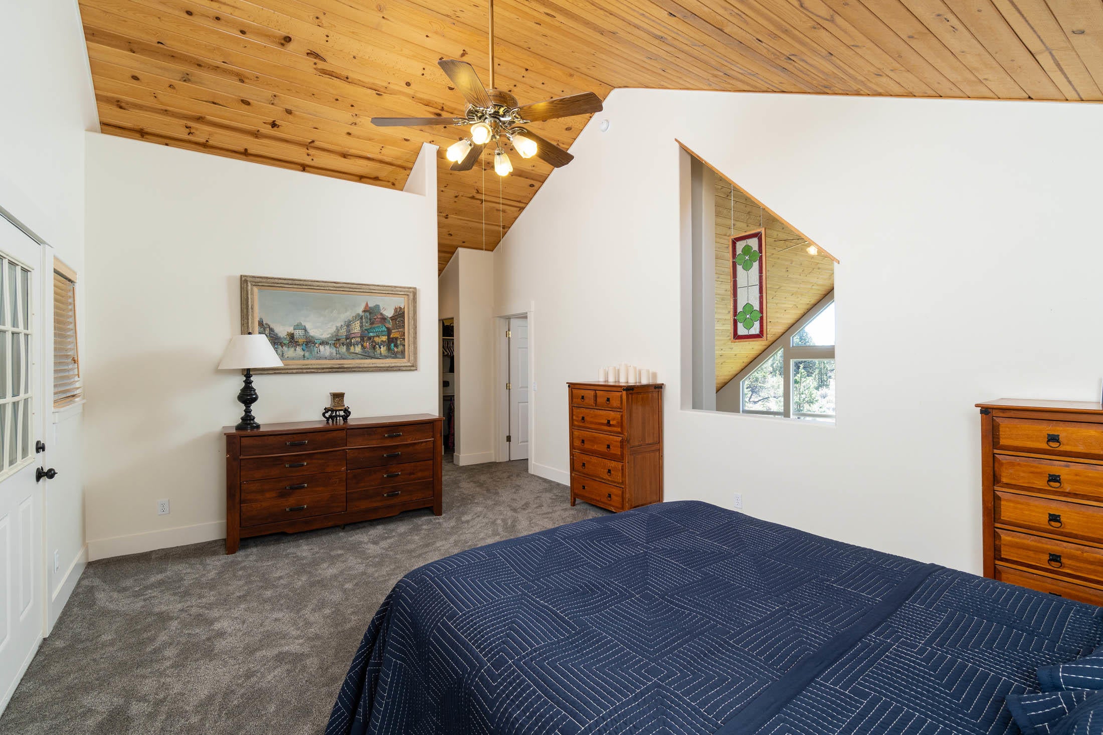 60786 Bozeman Trail Bend, OR 97702 - Photo 18 of 22 18