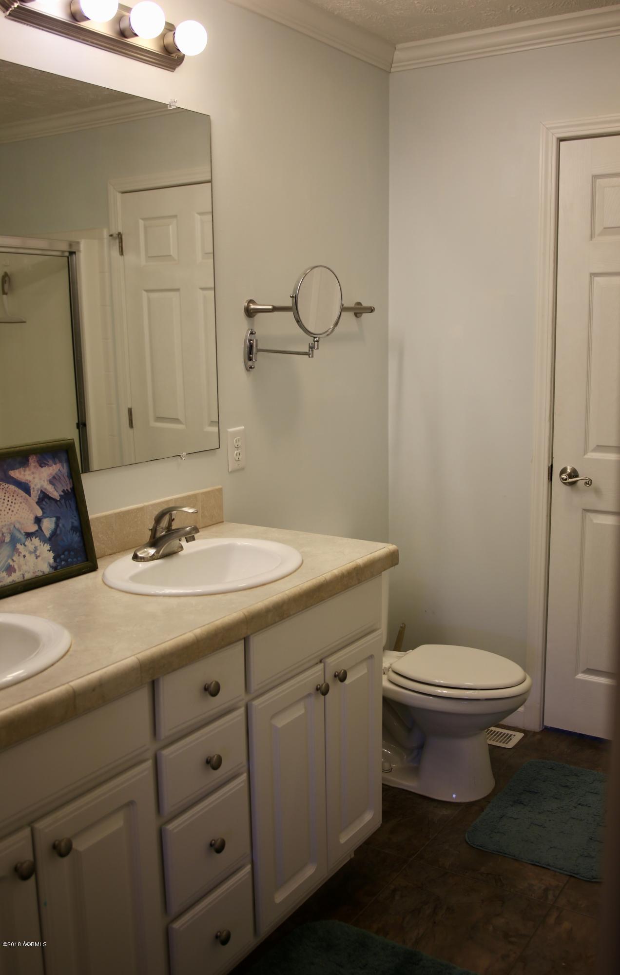 9 View Point Circle St. Helena Island, SC 29920 - Photo 16 of 36 Master bath