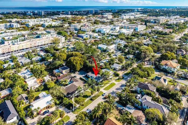 $1,495,000 | 215 North Swinton Avenue, Delray Beach, FL 33444