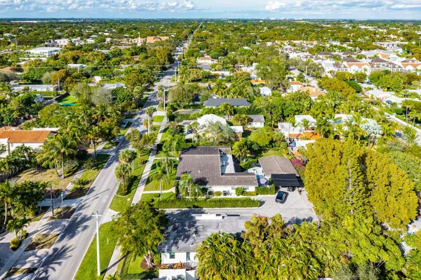 $1,495,000 | 215 North Swinton Avenue, Delray Beach, FL 33444