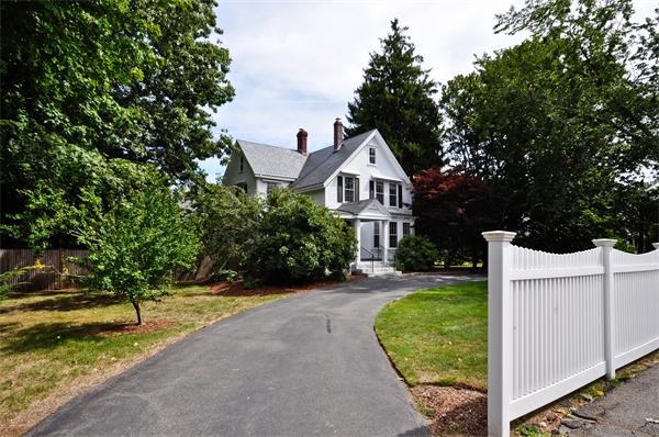 674 Webster Street Needham, MA 02492 - Photo 17 of 18