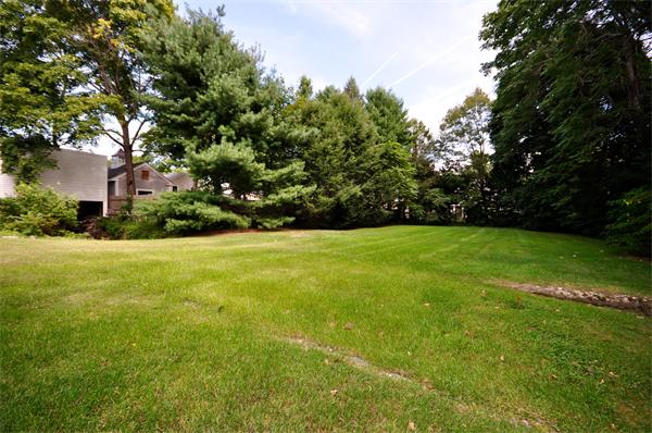 674 Webster Street Needham, MA 02492 - Photo 18 of 18