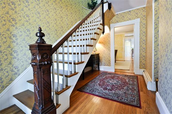 674 Webster Street Needham, MA 02492 - Photo 2 of 18