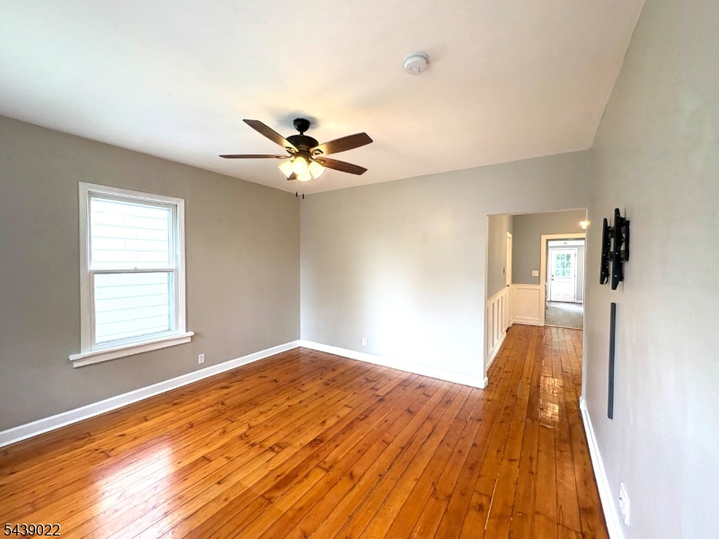 46 Maple Street, Unit 1 Bloomfield, NJ 07003 - Photo 7 of 8