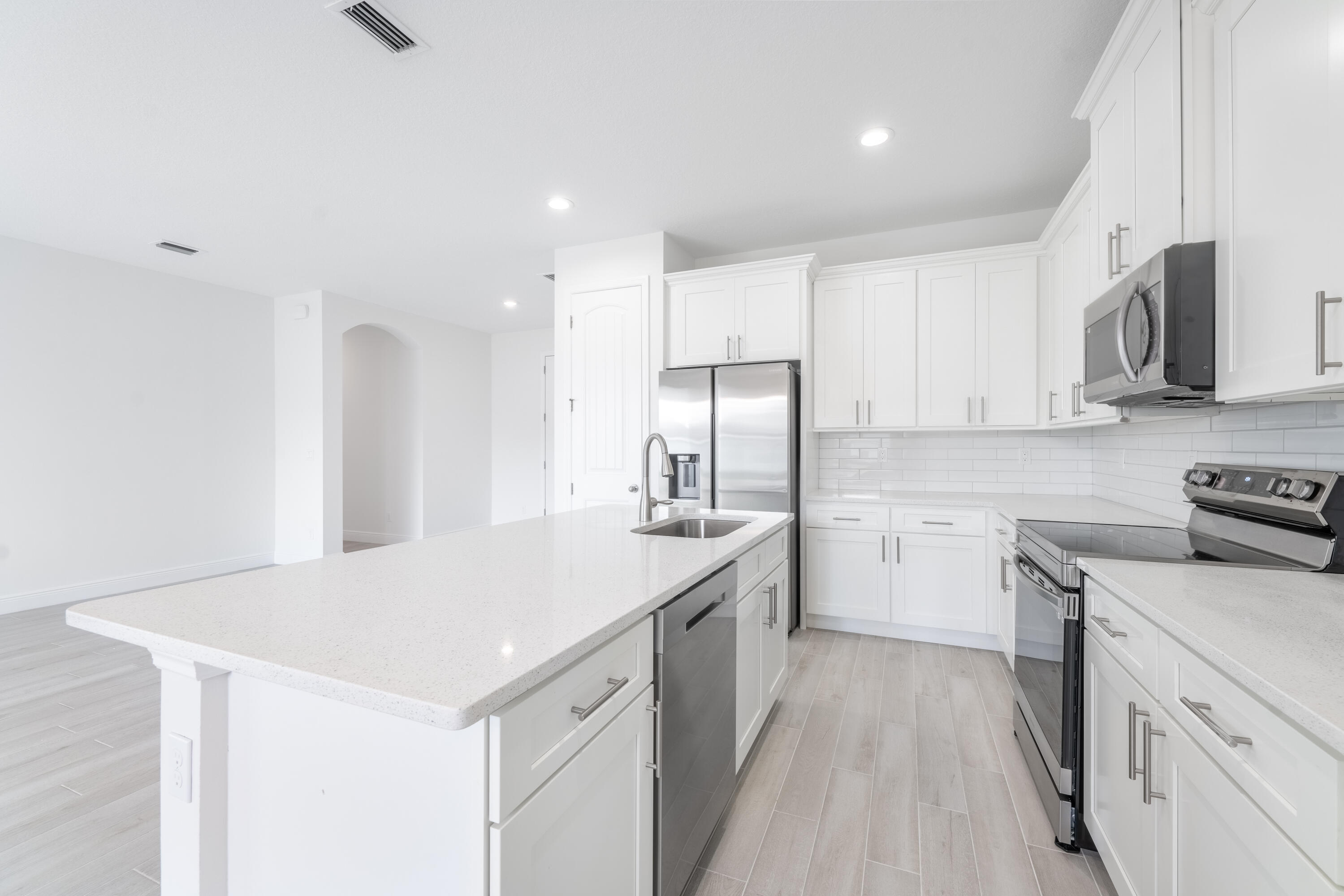 7505 Sebastian Road Fort Pierce, FL 34951 - Photo 8 of 19 DSC09715-HDR